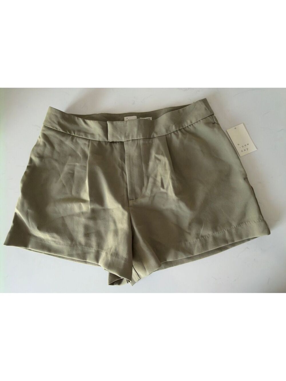A New Day Olive Green High-Rise Tailored Shorts Women Size 14